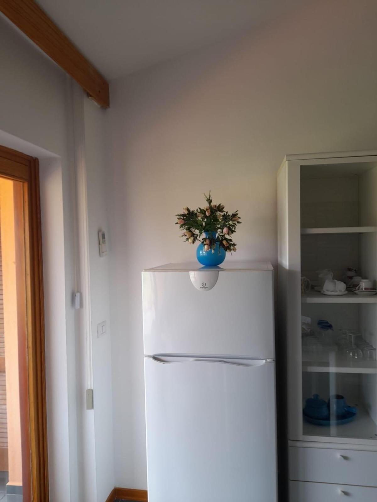Residence Porto Coda Cavallo Сан-Теодоро Экстерьер фото
