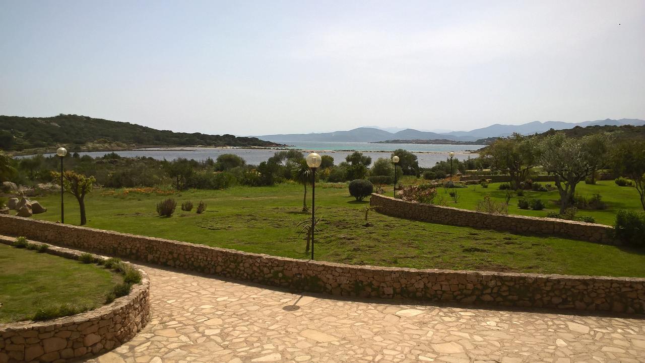 Residence Porto Coda Cavallo Сан-Теодоро Экстерьер фото